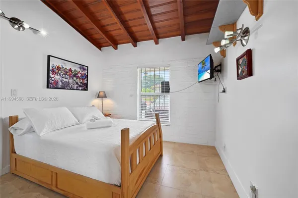 $4,500 | 2834 Southwest 33rd Avenue, Miami, FL 33133