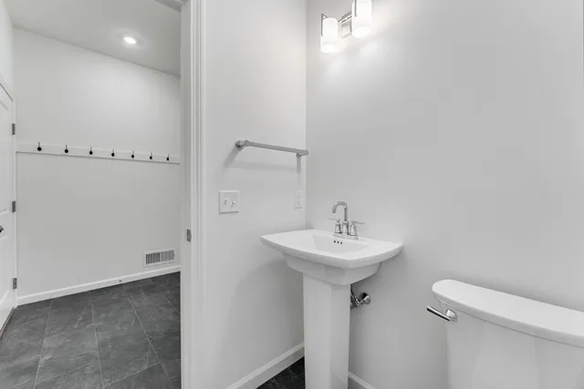 $559,900 | 10 Dogwood Circle, Unit 10 BARTON PLAN, Milton, VT 05468