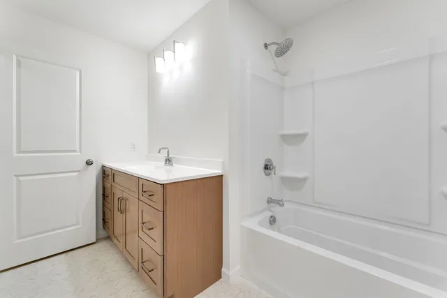 $559,900 | 10 Dogwood Circle, Unit 10 BARTON PLAN, Milton, VT 05468