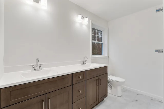 $559,900 | 10 Dogwood Circle, Unit 10 BARTON PLAN, Milton, VT 05468