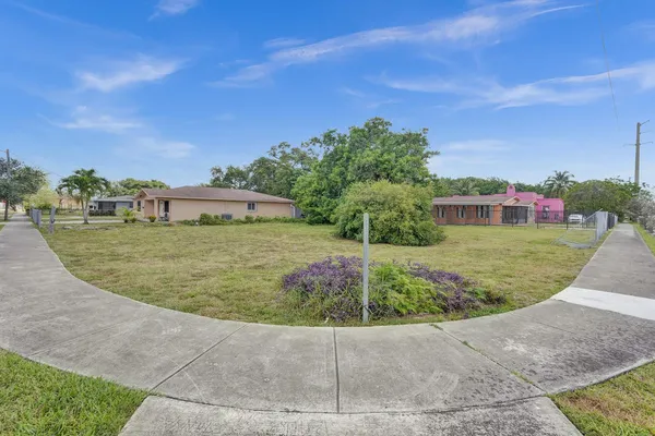 $425,000 | 1895 Northwest 58th Street, Miami, FL 33142