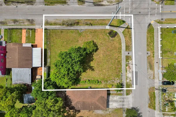 $425,000 | 1895 Northwest 58th Street, Miami, FL 33142