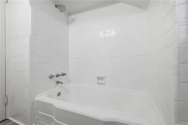 $1,500 | 3841 Lawnview Avenue, Pittsburgh, PA 15227