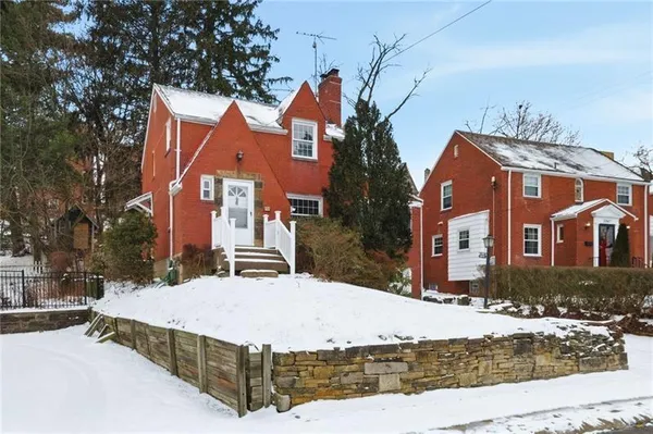 $1,500 | 3841 Lawnview Avenue, Pittsburgh, PA 15227