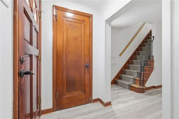 $1,500 | 3841 Lawnview Avenue, Pittsburgh, PA 15227