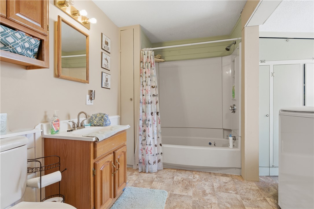 48 Overlea Road North Smithfield, RI 02896 - Photo 18 of 38