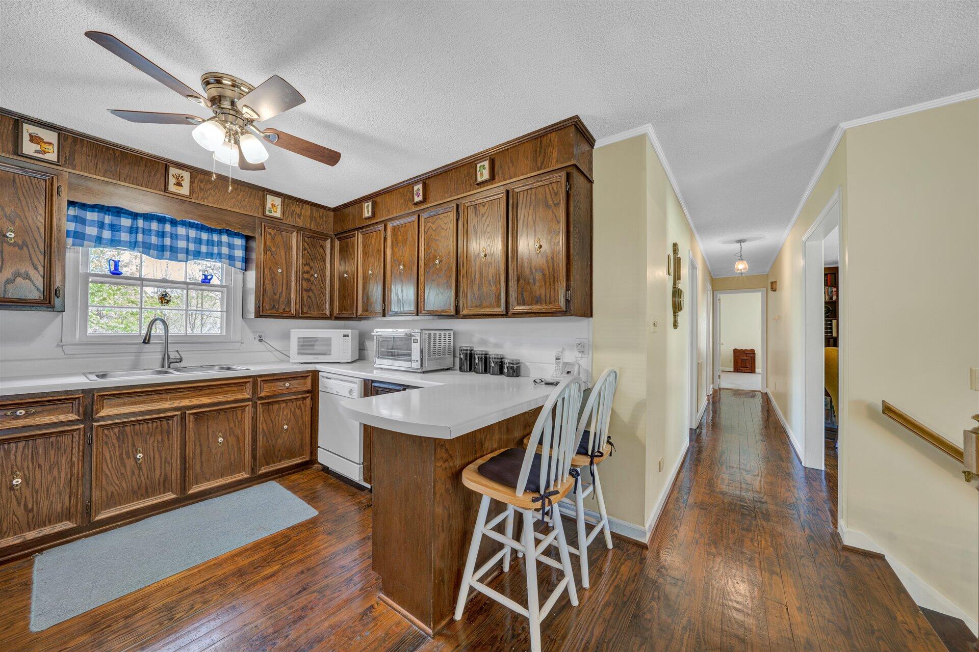 155 Pine Valley Road Bassett, VA 24055 - Photo 7 of 35 06-DSC00025