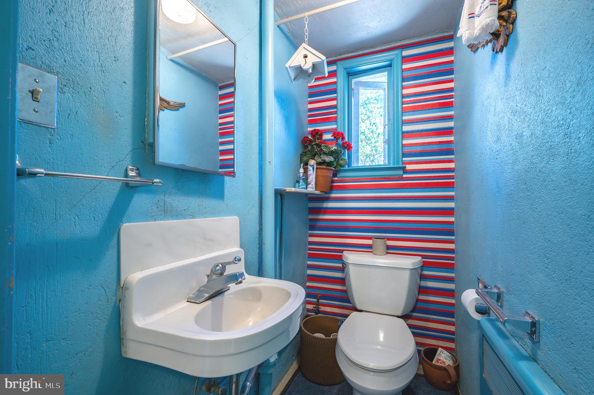 1500 Farr Road Reading, PA 19607 - Photo 34 of 35 Half bath near kitchen