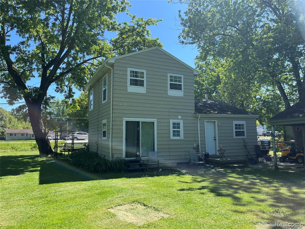 7057 Lapeer Road Davison, MI 48423 - Photo 17 of 28