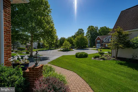 $920,000 | 12 Shady Brook Lane, Malvern, PA 19355