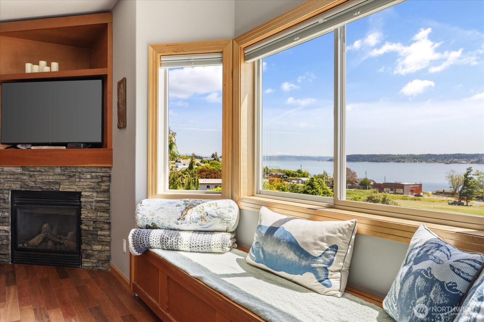 2011 Armstrong Road Coupeville, WA 98239 - Photo 17 of 38 Gallery Image 17