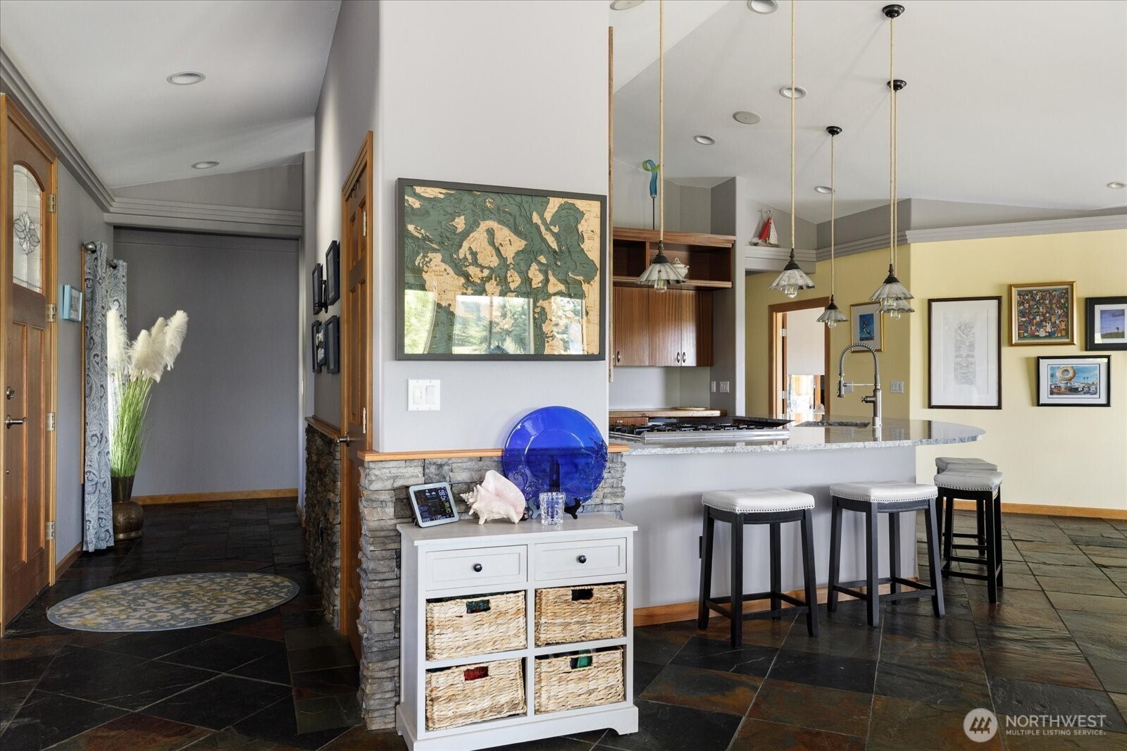 2011 Armstrong Road Coupeville, WA 98239 - Photo 10 of 38 Gallery Image 10