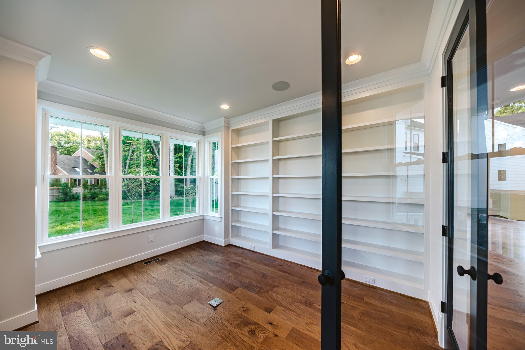 8407 Riverside Road Alexandria, VA 22308 - Photo 10 of 14 Floorplan & Finishes Example