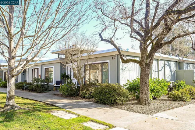 $799,000 | 1129 Leisure Lane, Unit 4, Walnut Creek, CA 94595