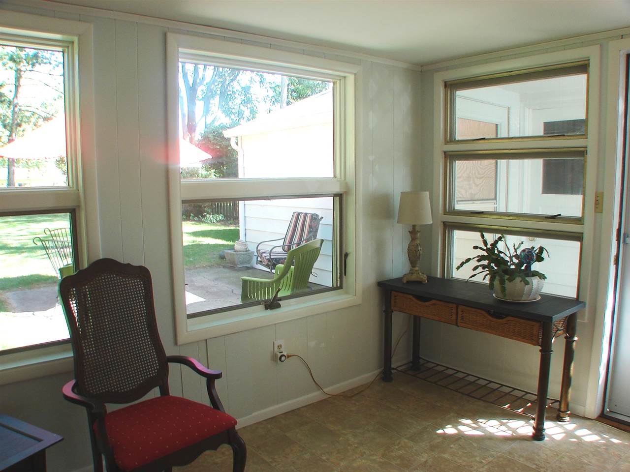 247 Rockingham Avenue Alma, MI 48801 - Photo 9 of 24 1866773-8.JPG
