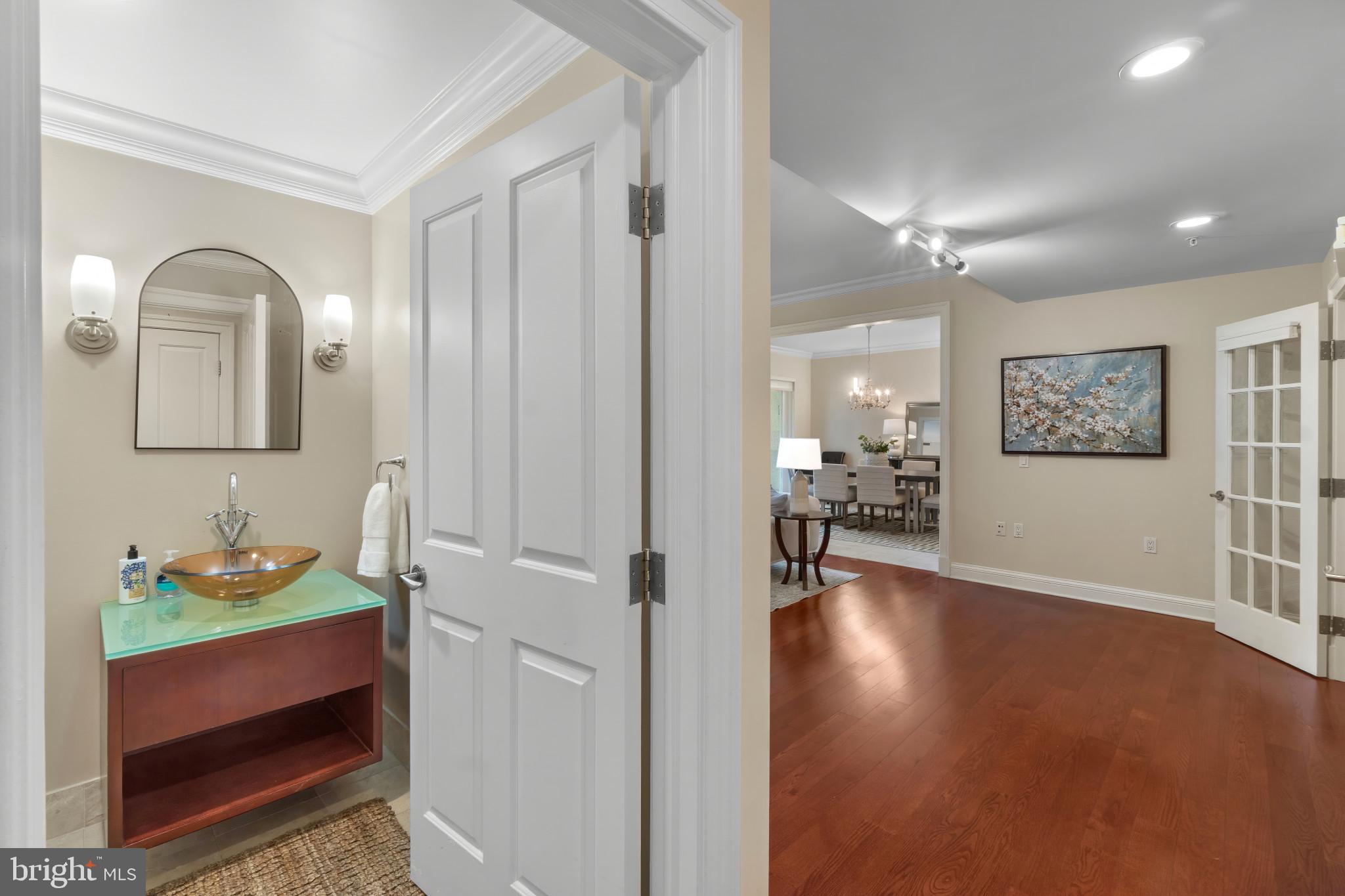 801 Key Highway, Unit 130 Baltimore, MD 21230 - Photo 21 of 52 Powder Room