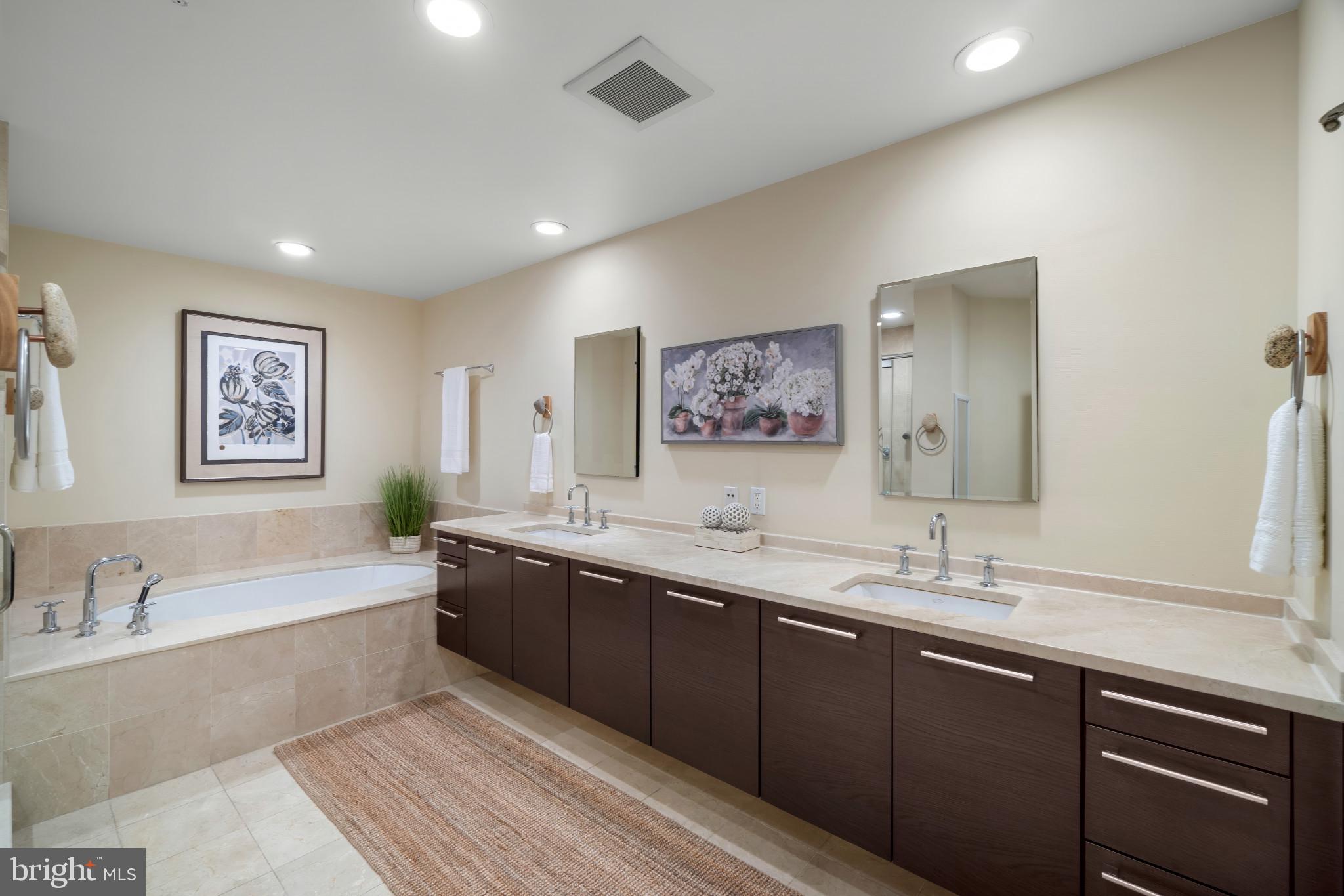 801 Key Highway, Unit 130 Baltimore, MD 21230 - Photo 31 of 52 Primary Bathroom