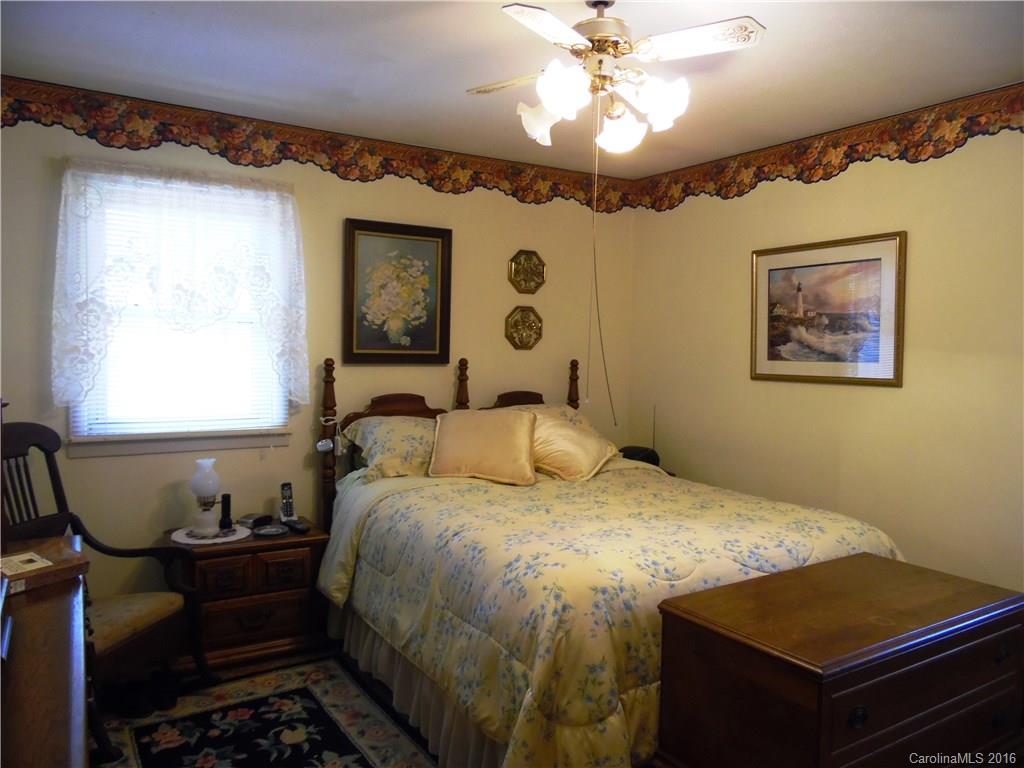329 Park Road Albemarle, NC 28001 - Photo 15 of 19
