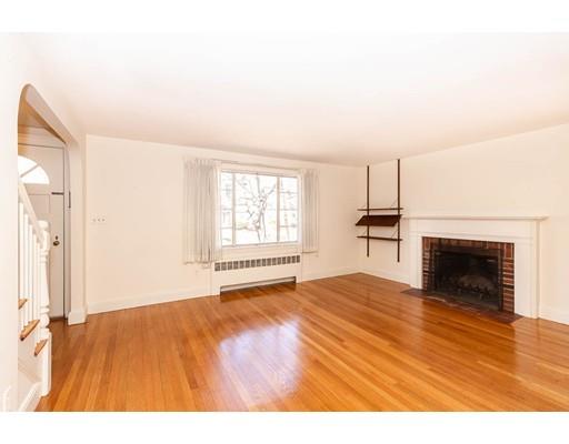 19 Town Way Winchester, MA 01890 - Photo 4 of 18