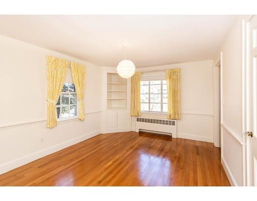 19 Town Way Winchester, MA 01890 - Photo 6 of 18