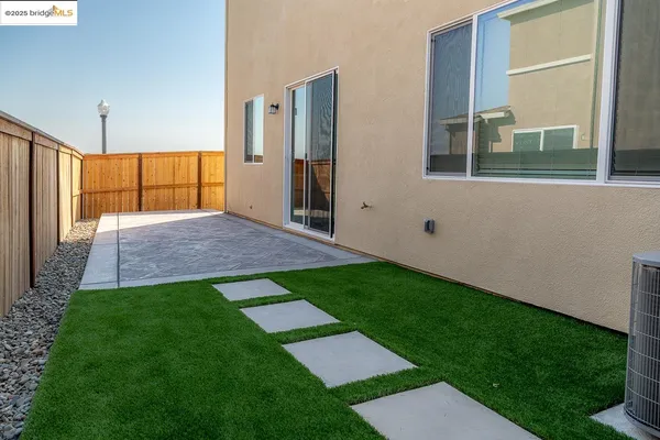 $590,000 | 3596 Kona Kai Way, Sacramento, CA 95835