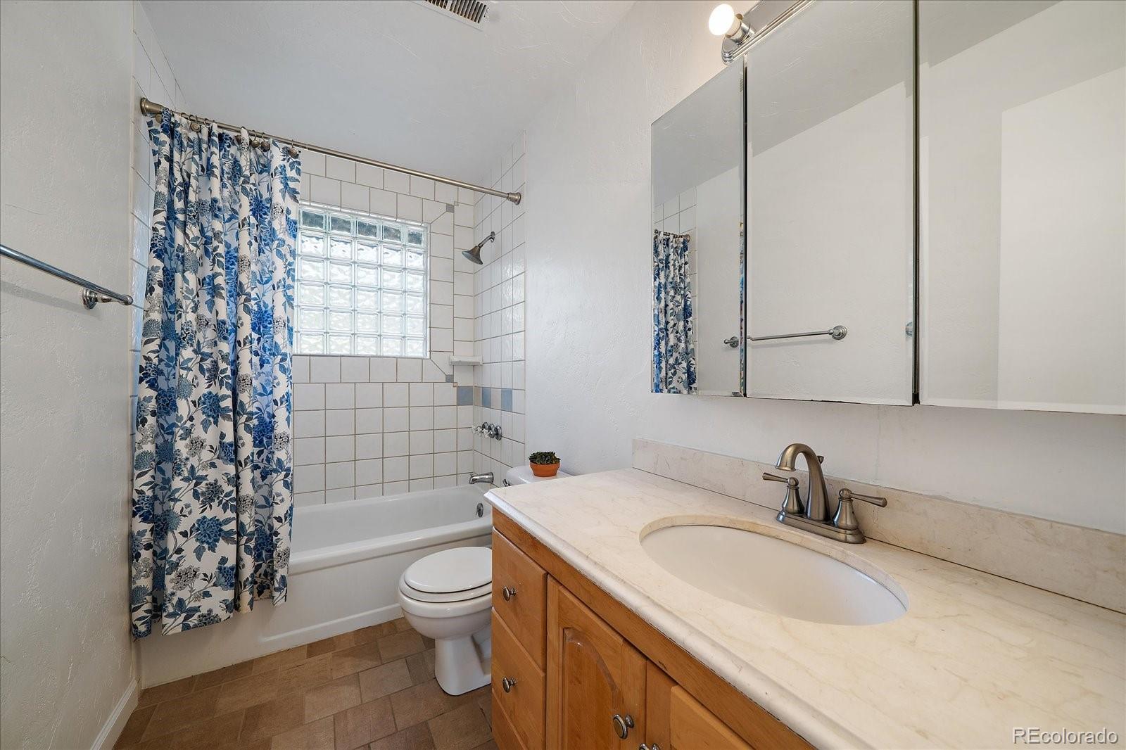 26792 Hilltop Road Evergreen, CO 80439 - Photo 20 of 50