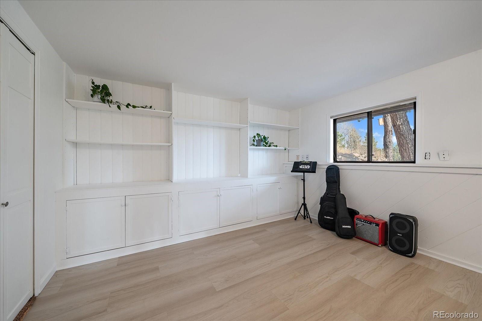 26792 Hilltop Road Evergreen, CO 80439 - Photo 24 of 50