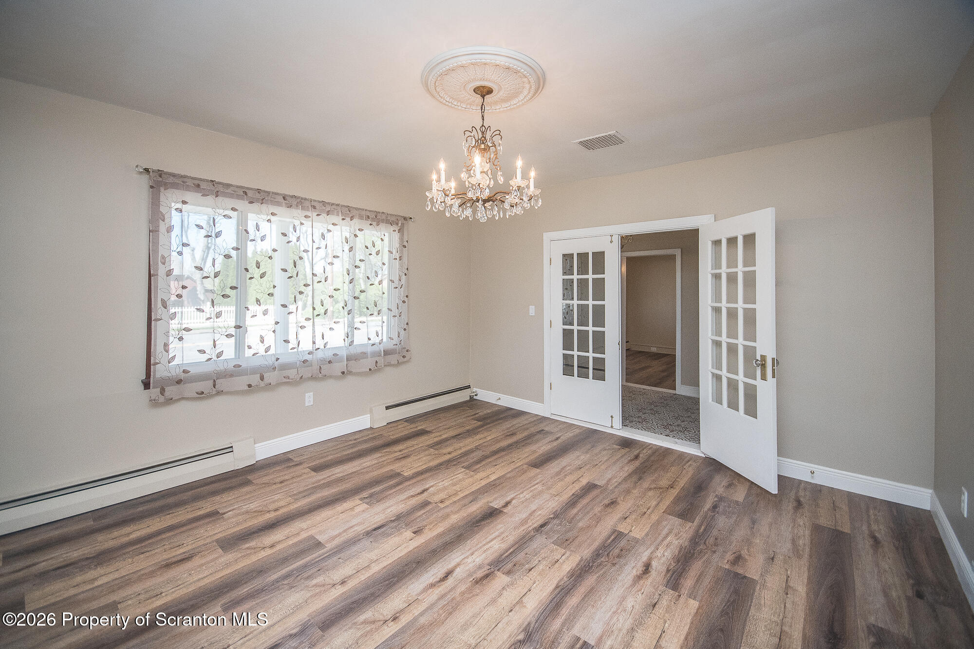 318 Main Street Moosic, PA 18507 - Photo 15 of 45 Dining Room