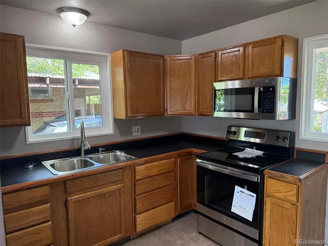 $2,250 | 7868 Quivas Way, Denver, CO 80221