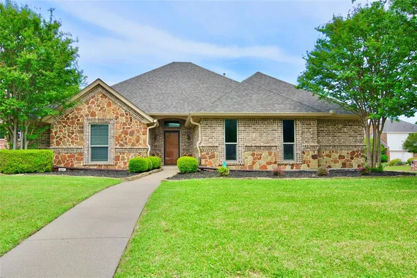 $2,700 | 1 Leighton Court, Mansfield, TX 76063