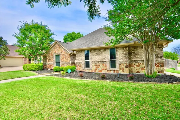 $2,700 | 1 Leighton Court, Mansfield, TX 76063