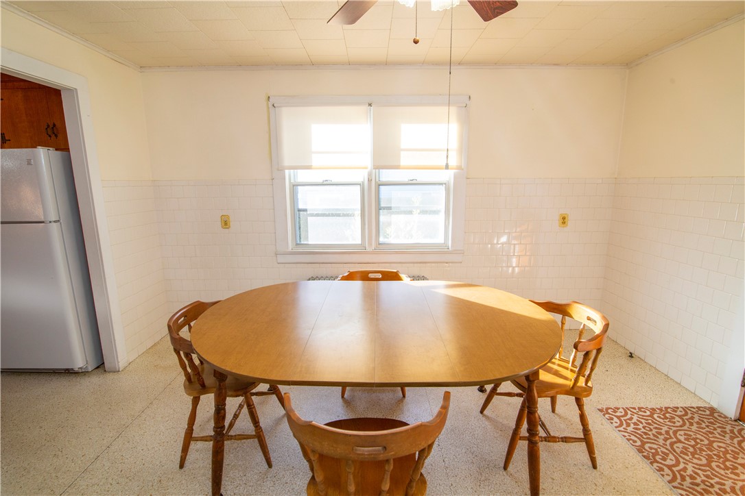 25 Batterson Avenue Westerly, RI 02891 - Photo 11 of 33