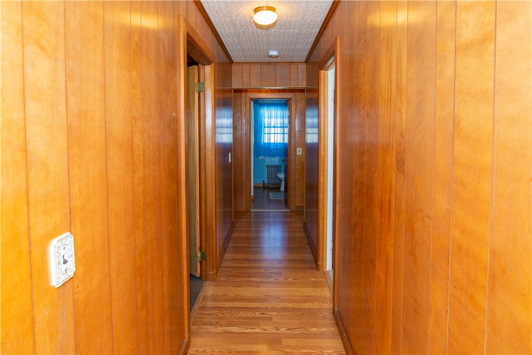 25 Batterson Avenue Westerly, RI 02891 - Photo 12 of 33