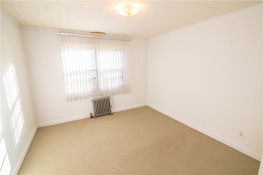 25 Batterson Avenue Westerly, RI 02891 - Photo 13 of 33