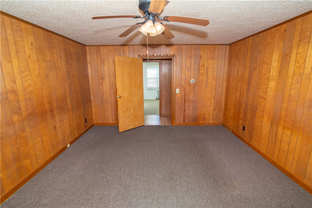 25 Batterson Avenue Westerly, RI 02891 - Photo 17 of 33