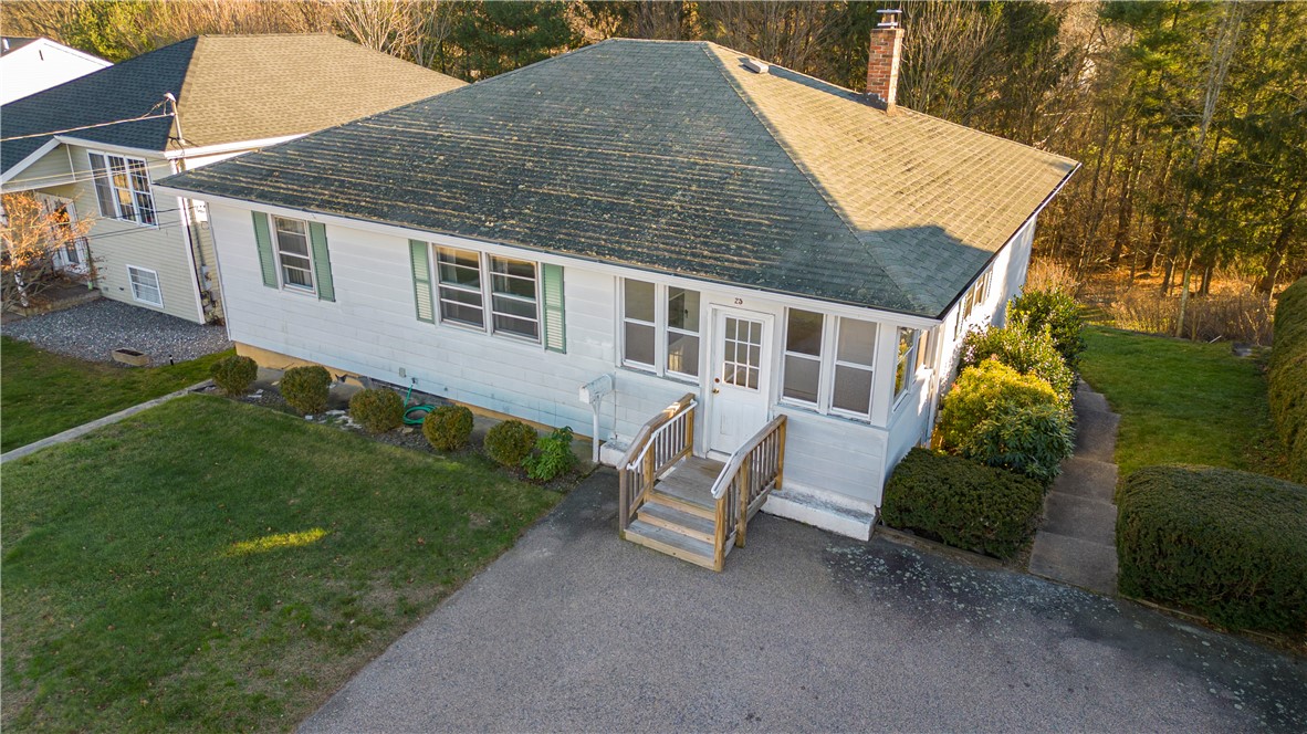 25 Batterson Avenue Westerly, RI 02891 - Photo 2 of 33