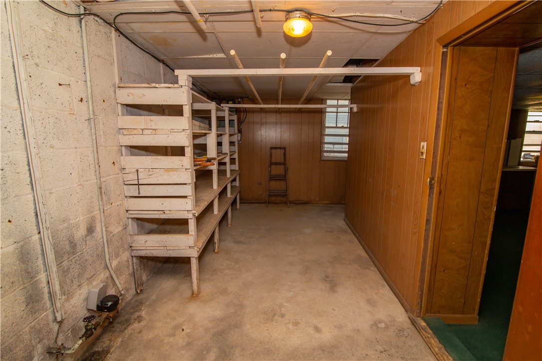 25 Batterson Avenue Westerly, RI 02891 - Photo 29 of 33