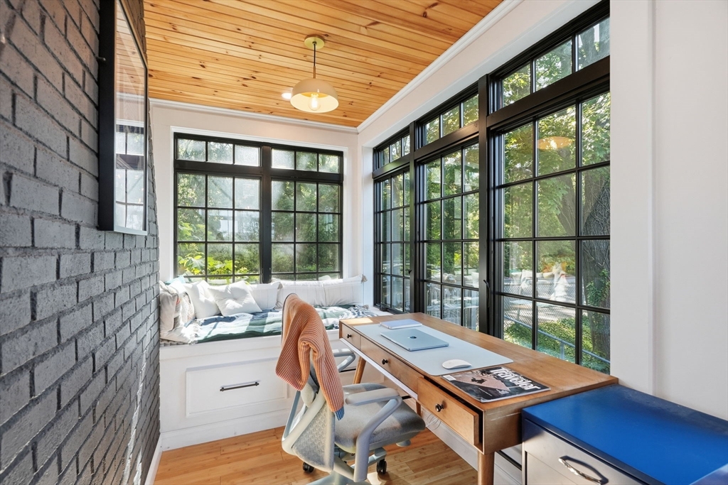 24 Cedarwood Road Boston, MA 02130 - Photo 19 of 41