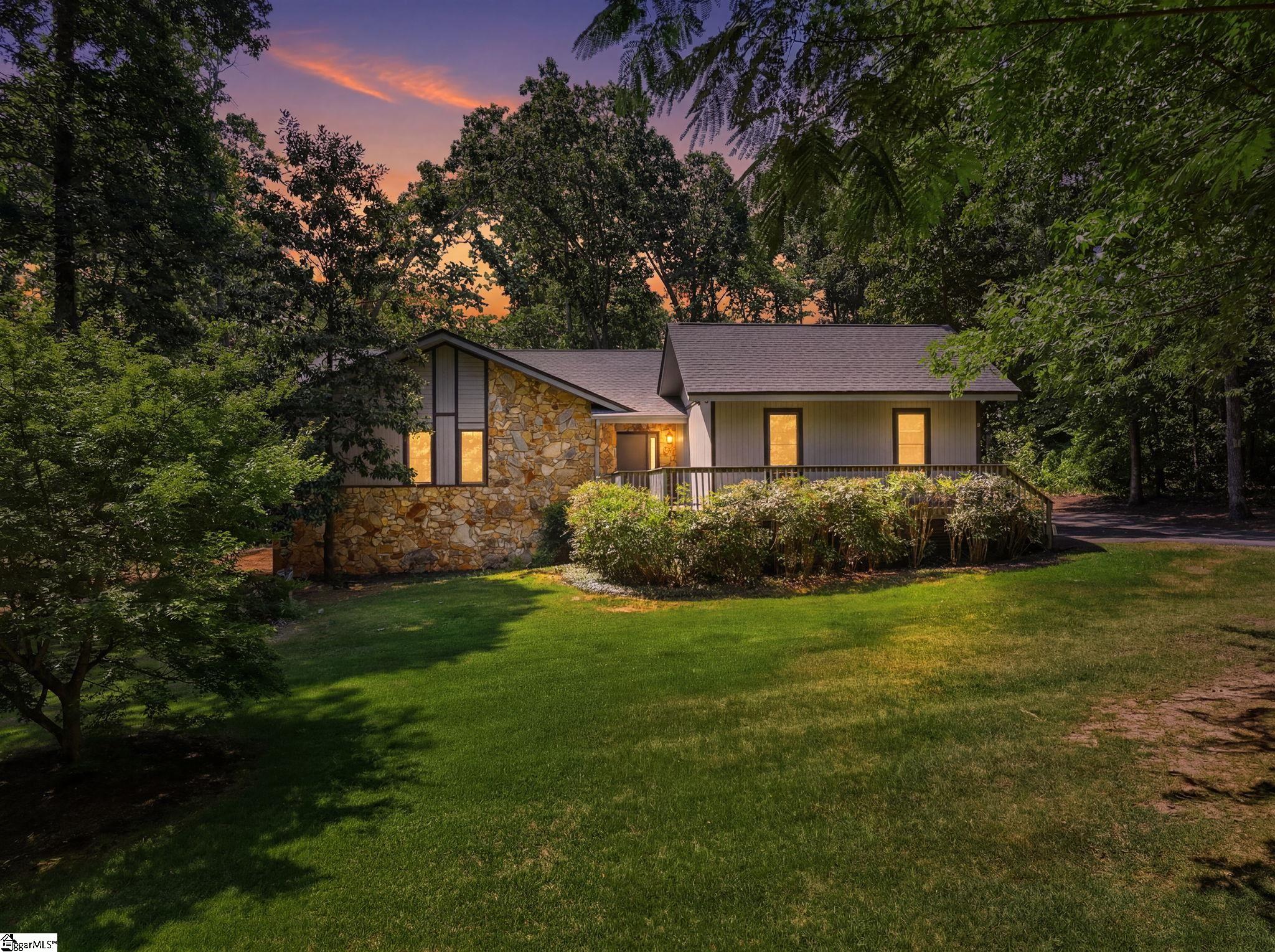 2 Red Oak Road Greenville, SC 29615 - Photo 25 of 28 Gallery Image 25