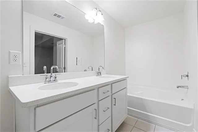 $2,195 | 5820 Calle Vista Drive, Lithonia, GA 30058