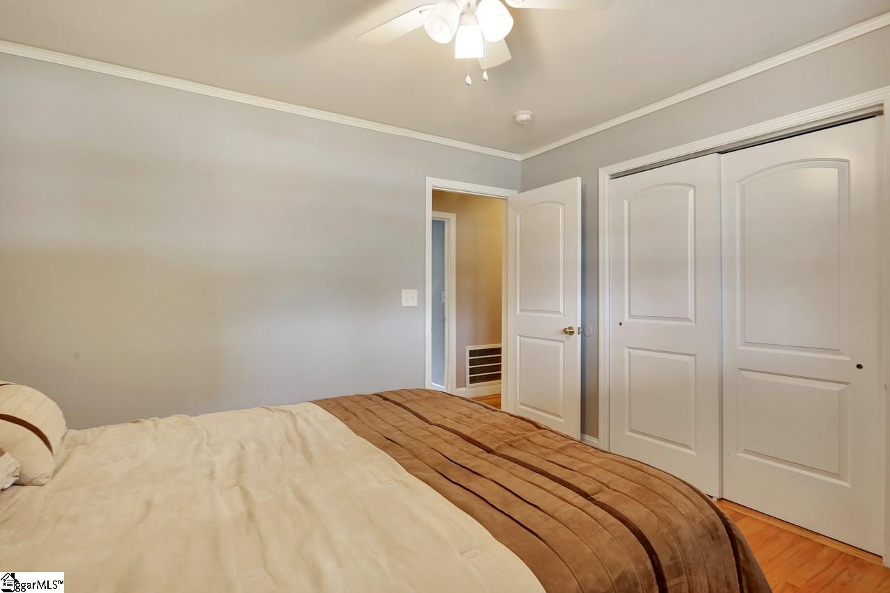 2014 East Lee Road Taylors, SC 29687 - Photo 17 of 30 Gallery Image 17