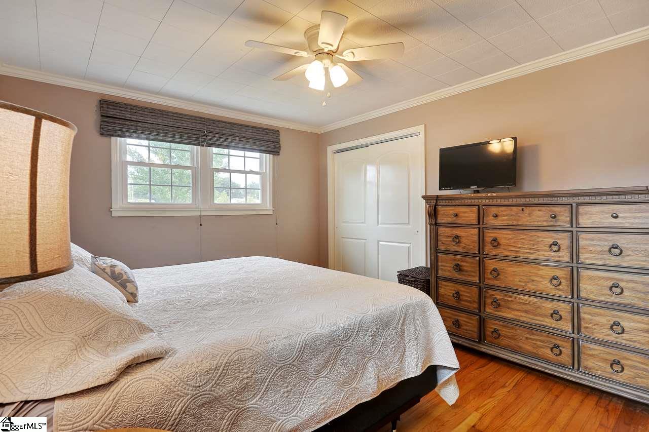2014 East Lee Road Taylors, SC 29687 - Photo 18 of 30 Gallery Image 18