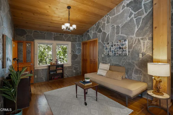 $925,000 | 1541 Chickasaw Avenue, Los Angeles, CA 90041
