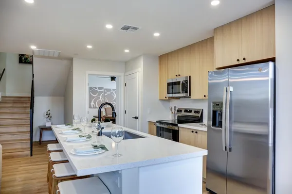 $2,999 | 630 North Power Road, Unit 111, Mesa, AZ 85205