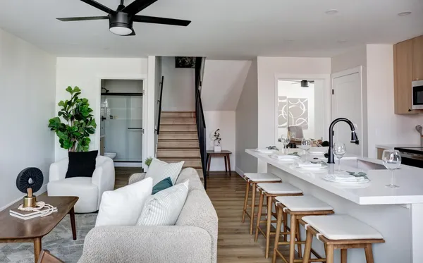 $2,999 | 630 North Power Road, Unit 111, Mesa, AZ 85205