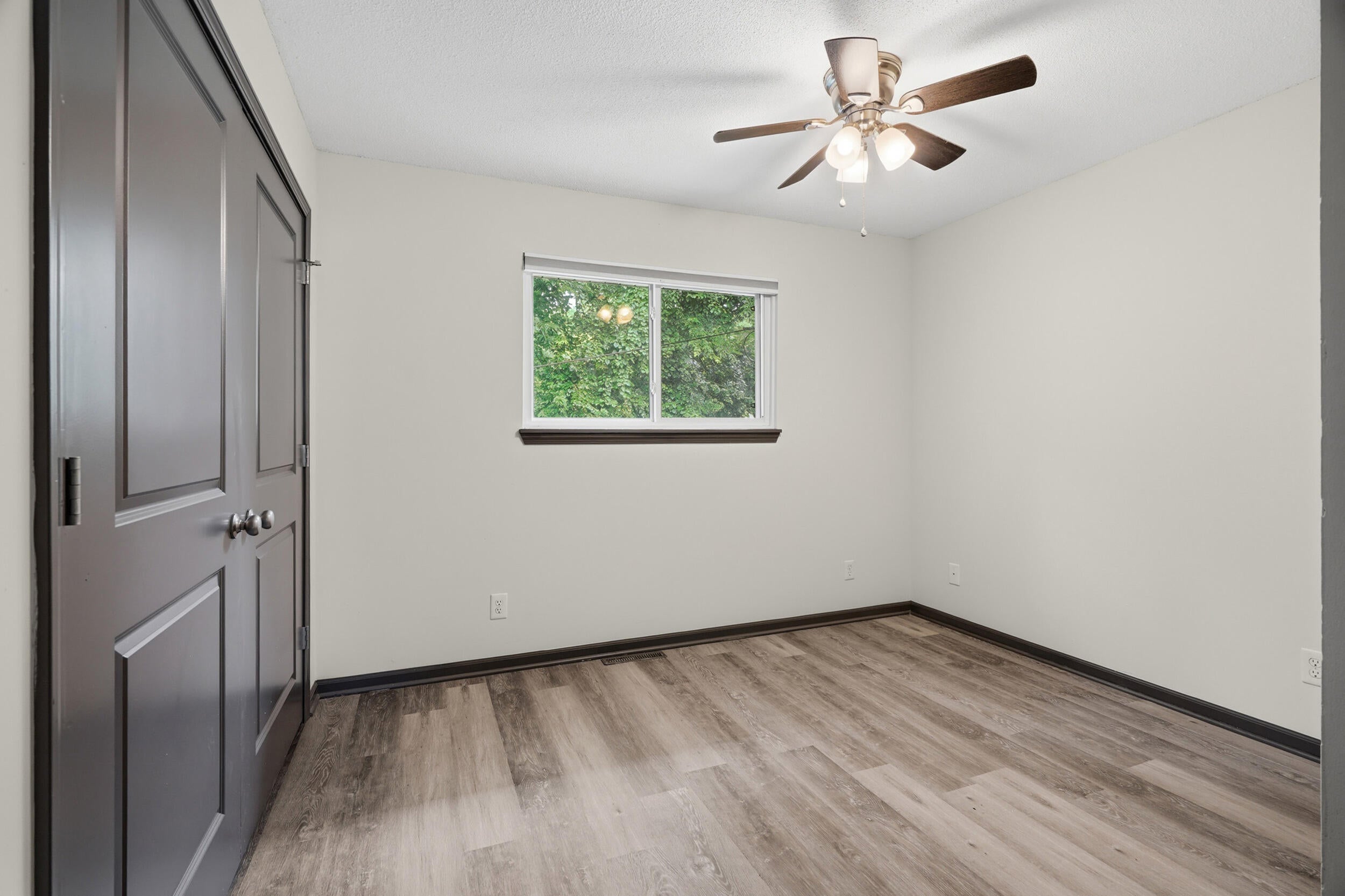 107-109 Redwood Road Columbia, MO 65203 - Photo 11 of 43 Gallery Image 11