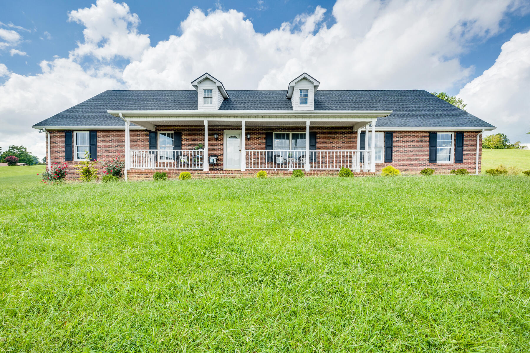 121 Charlie Hoss Road Jonesborough, TN 37659 - Photo 2 of 54 121 Charlie Hoss Road pic 1