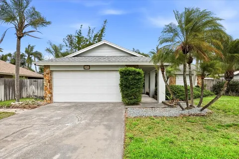 $549,999 | 10975 96th Street North, Largo, FL 33773