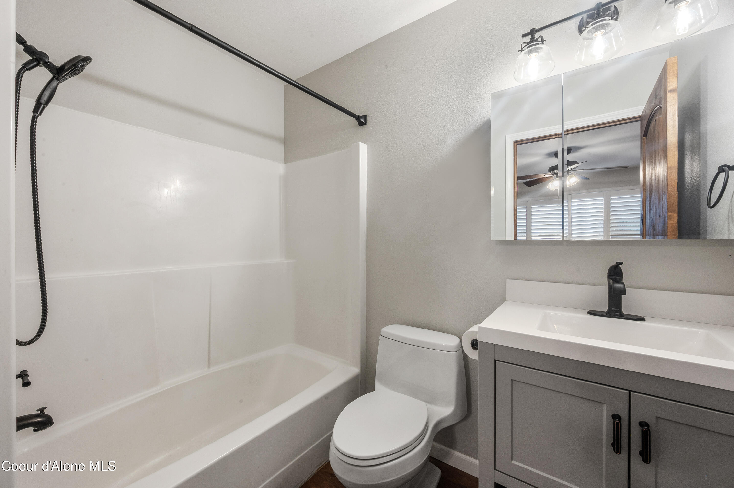 1313 North Division Avenue, Unit A Sandpoint, ID 83864 - Photo 18 of 20 --16.jpg-FULL