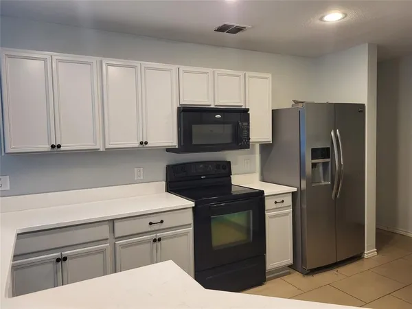 $2,250 | 6925 Planters Row Drive, McKinney, TX 75070